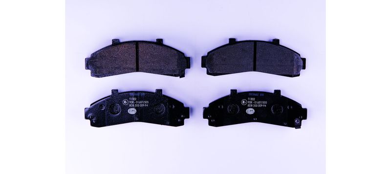 Set placute frana,frana disc 8DB 355 009-941 HELLA