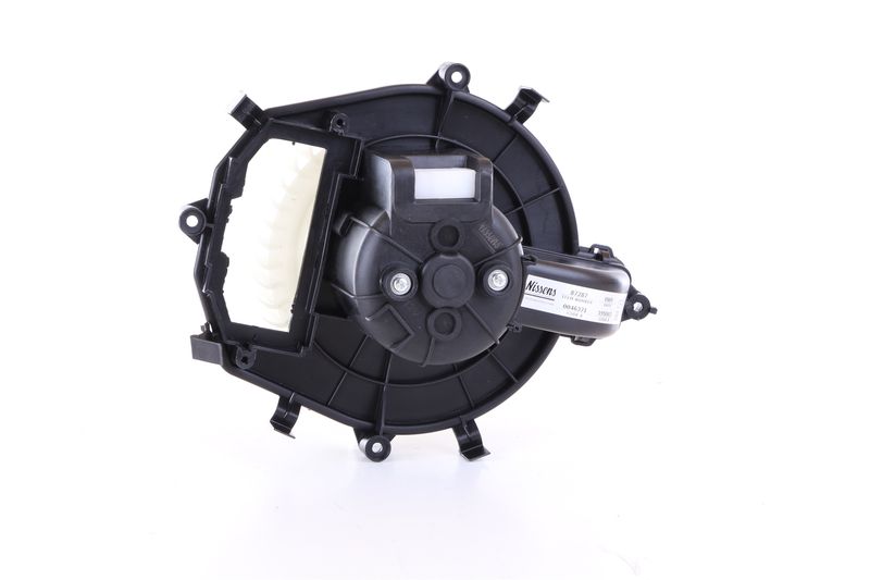 Salongipuhur, NISSENS 87287