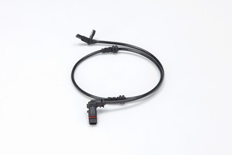 This part match OEM code: 204 905 80 00