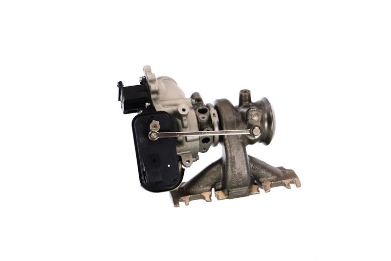 REMANTE 003-002-004557R Charger, charging (supercharged/turbocharged)