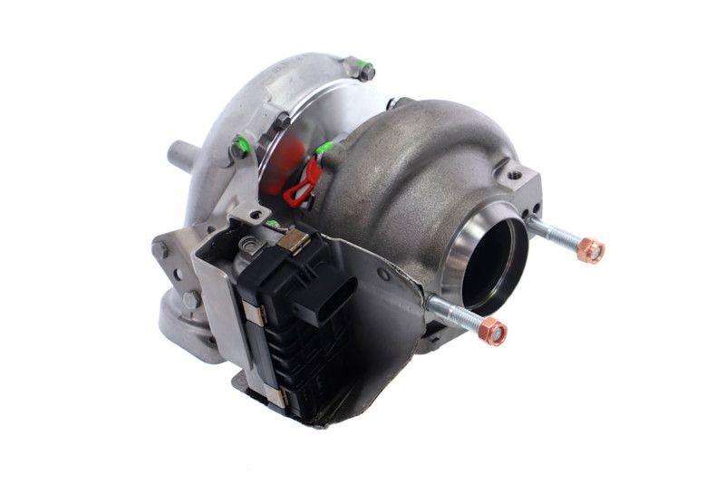 REMANTE 003-002-000009R Charger, charging (supercharged/turbocharged)