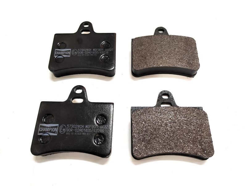 Plaquettes+de+frein+à+disque CHAMPION 573028CH