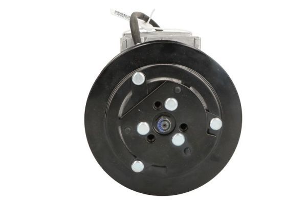 Airconditioning compressor 24V past: CATERPILLAR 318E, 434 E, 621K, 623K, 627K, 627K LRC, 637K, 770 G, 772 G, 773 G, 775 G, 777 G, 966F Serie II, CS54B, D5