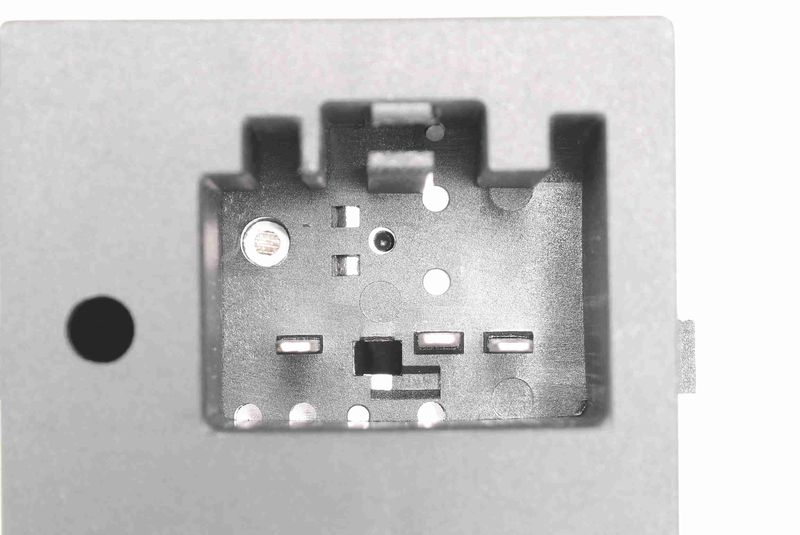 V25-73-0111_03.JPG