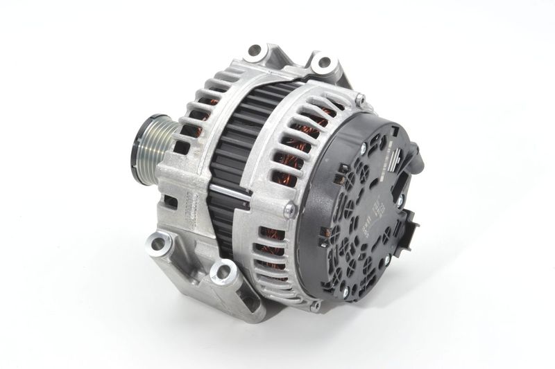BOSCH 0121813103 Alternator