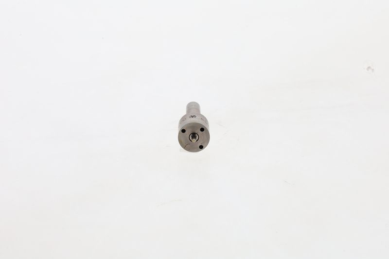 Injector F 019 121 243 BOSCH