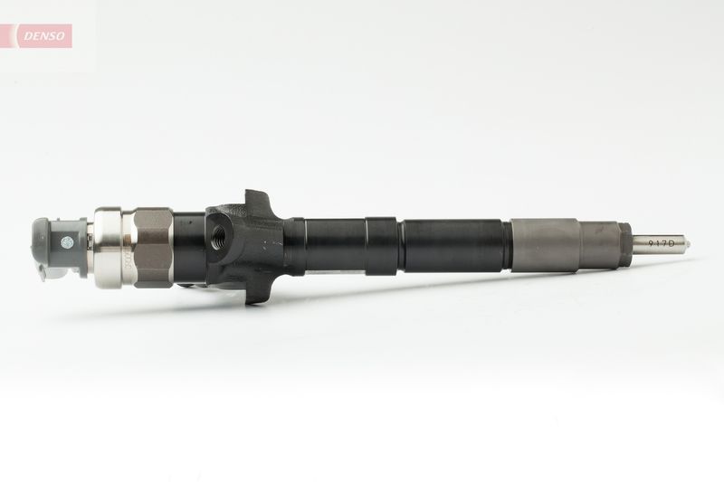 DENSO DCRI106020 Injector Nozzle
