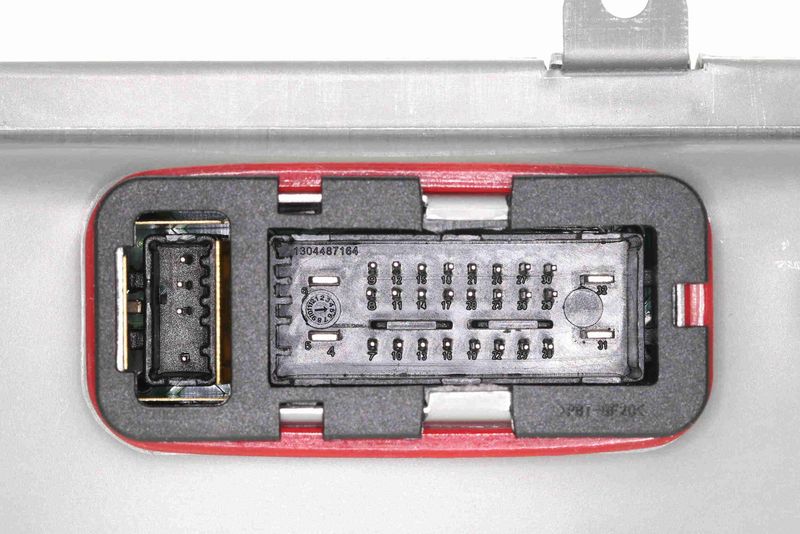 VEMO V30-73-0215 Control Unit, lights