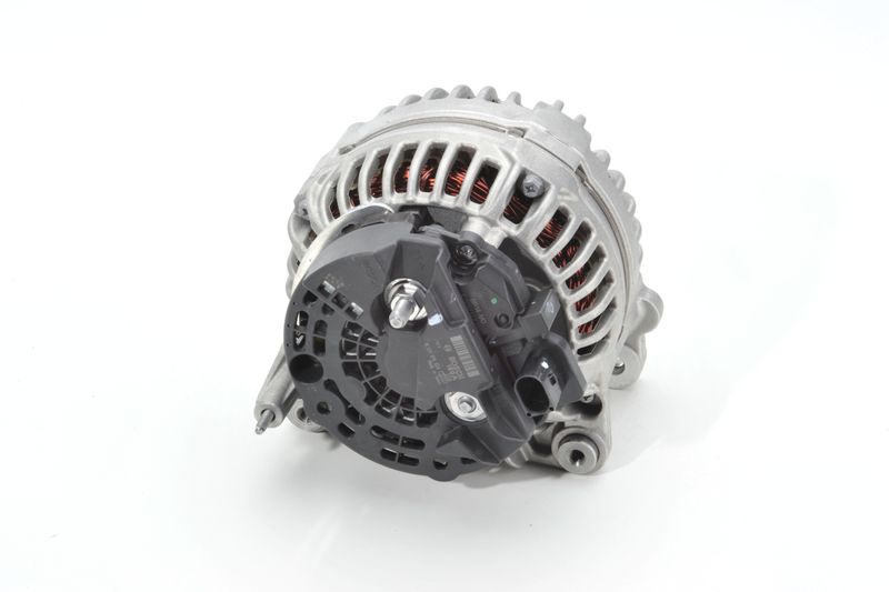 BOSCH 0124615067 Alternator