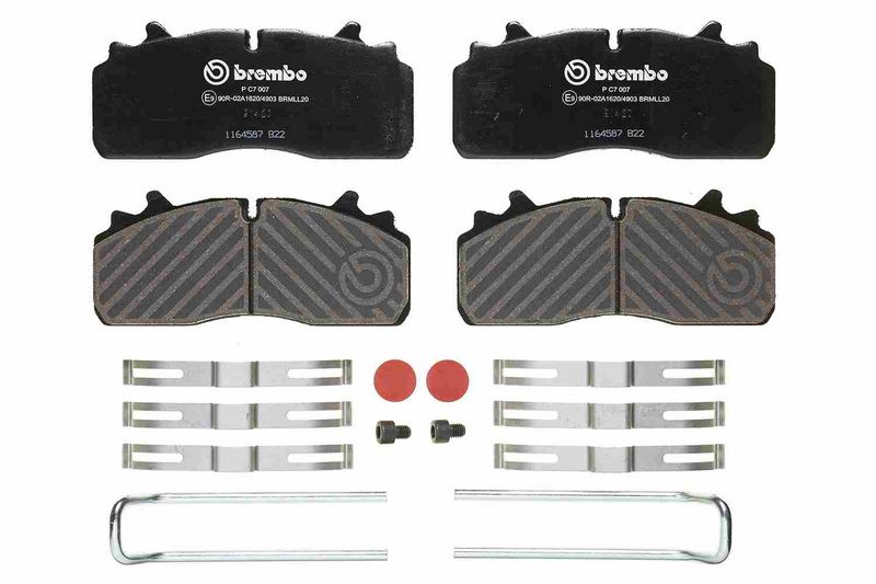 BREMBO P C7 007 Brake Pad Set, disc brake