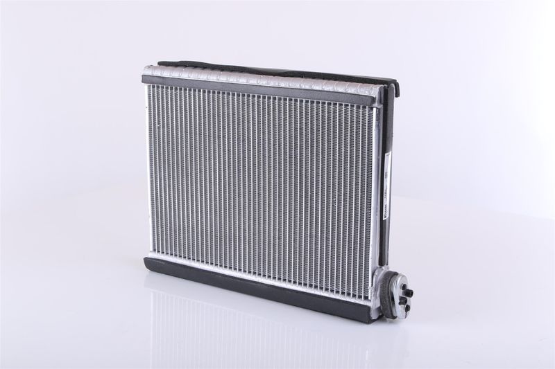NISSENS 92364 Evaporator, air conditioning