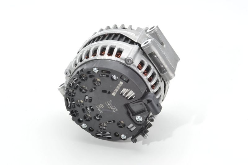 BOSCH 0121813103 Alternator