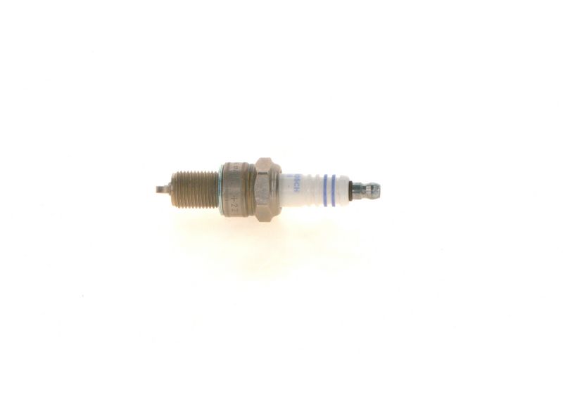 BOSCH 0 242 229 687 Spark Plug