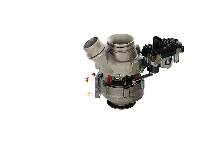 REMANTE 003-002-004586R Turbokompresorius