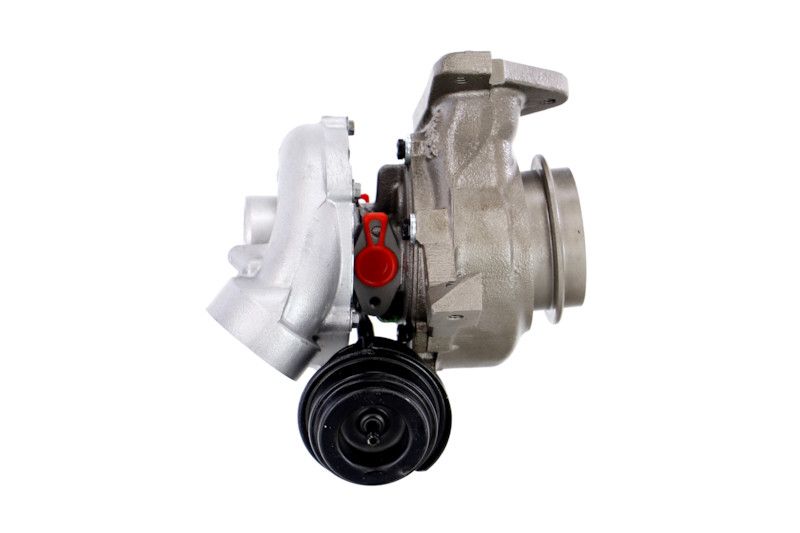 REMANTE 003-001-000137R Charger, charging (supercharged/turbocharged)