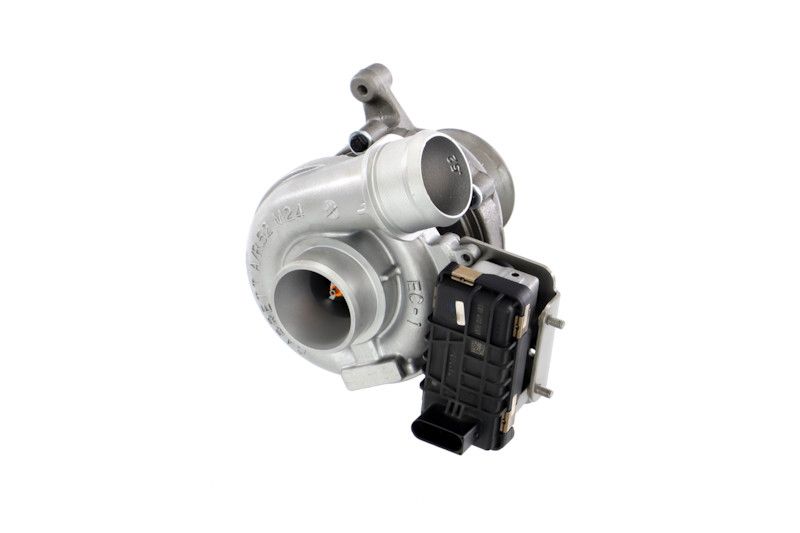 REMANTE 003-002-000034R Charger, charging (supercharged/turbocharged)