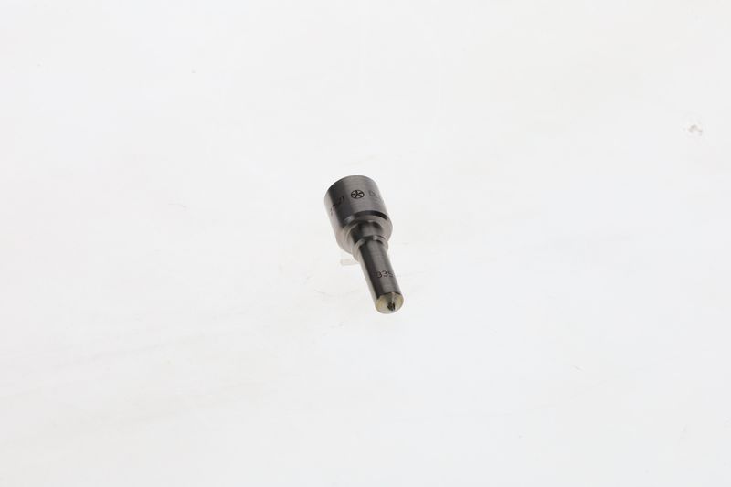 Injector F 019 121 335 BOSCH