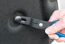 Laser Tools Release Pliers, plastic expanding rivets 8540