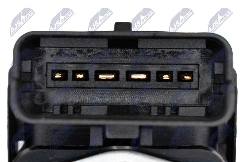 eps-ch-055_5-wm.JPG