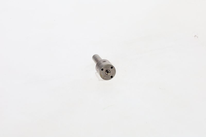 Injector F 019 121 243 BOSCH