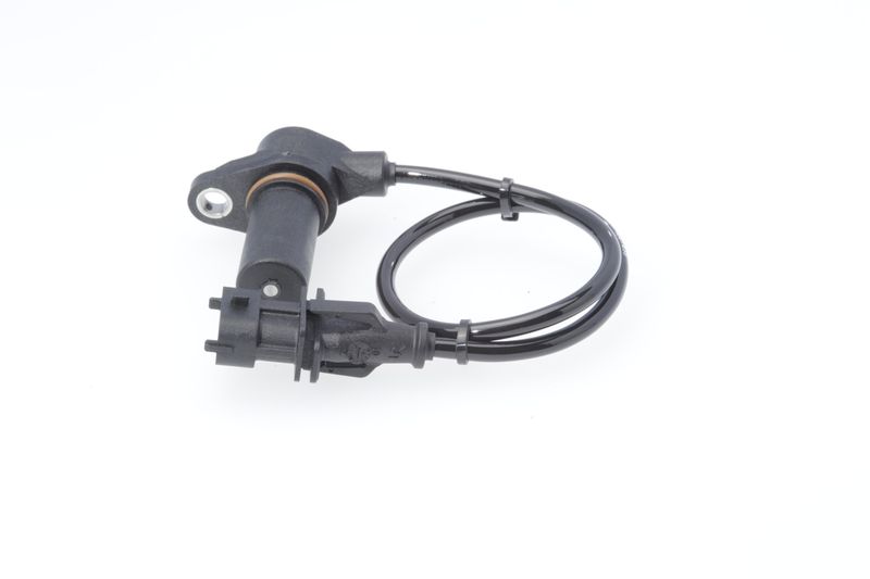 BOSCH 0 281 002 675 Sensor, crankshaft pulse