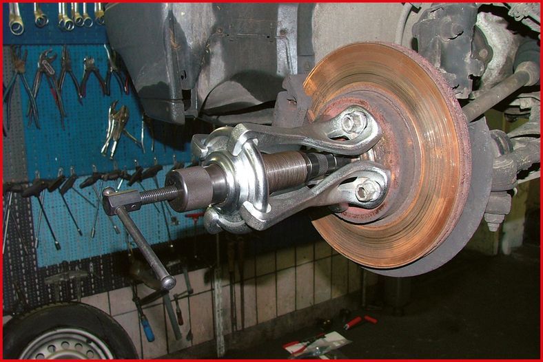 KS TOOLS 700.1400 Propshaft Ejector/Wheel Hub Puller Flange