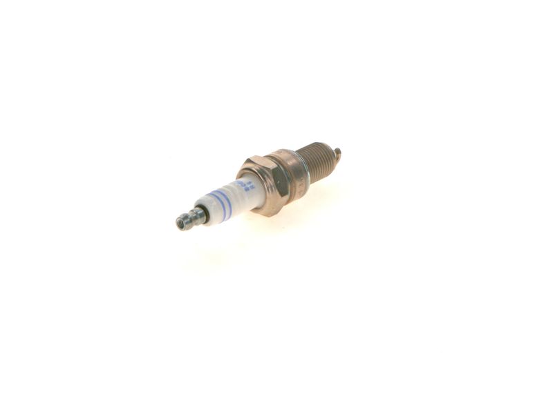 BOSCH 0242225625 Spark Plug