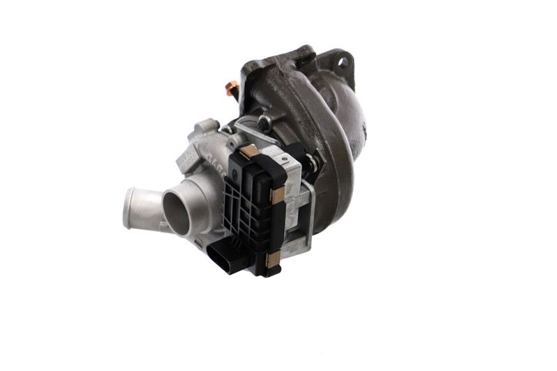 REMANTE 003-002-000014R Charger, charging (supercharged/turbocharged)