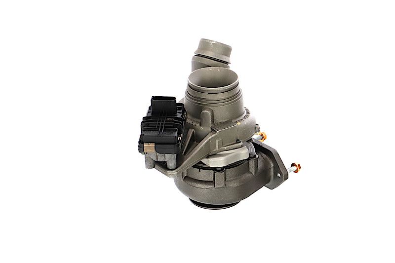 REMANTE 003-002-004586R Turbokompresorius