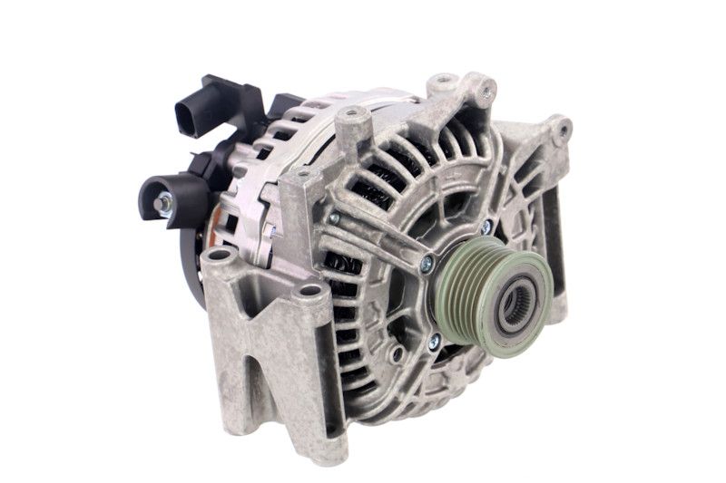 REMANTE 011-003-000846R Alternator