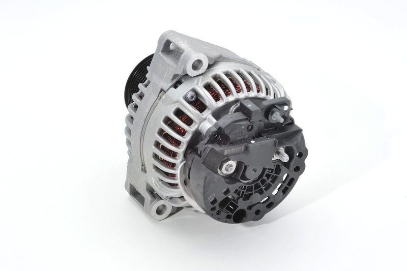 generátor 0 124 615 057