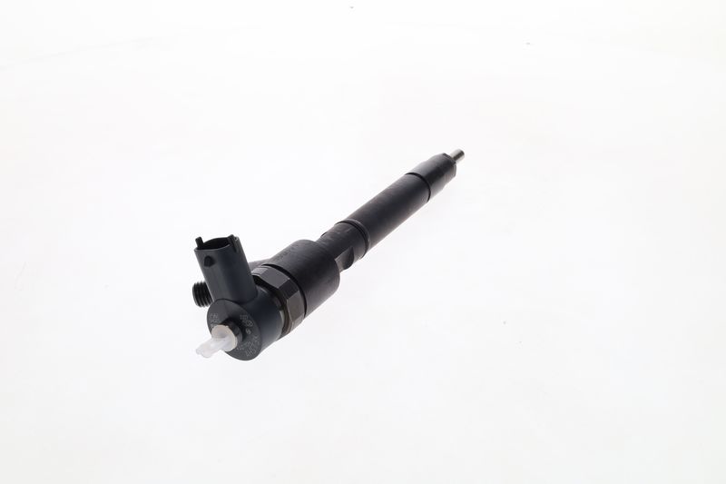 Injector 0 445 110 706 BOSCH
