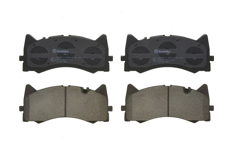 Piduriklotsi komplekt, ketaspidur, BREMBO P 50 154