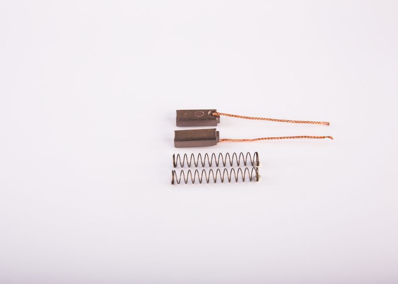 BOSCH 9124080043 Carbon Brush, alternator
