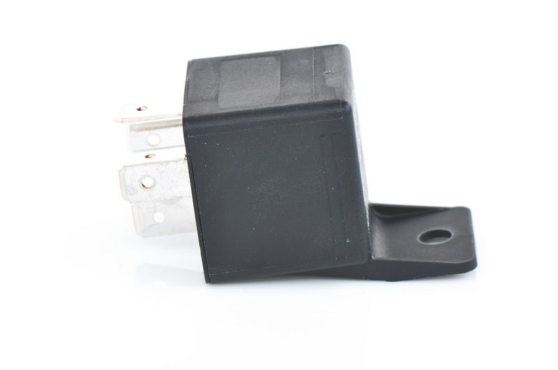BOSCH 0 332 209 138 Relay, main current