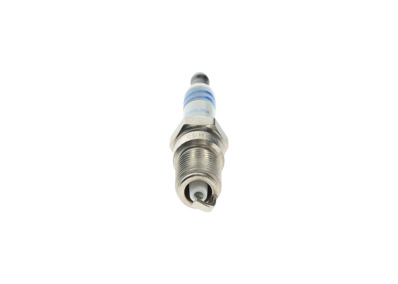 BOSCH Bougie d'allumage 0 242 229 652
